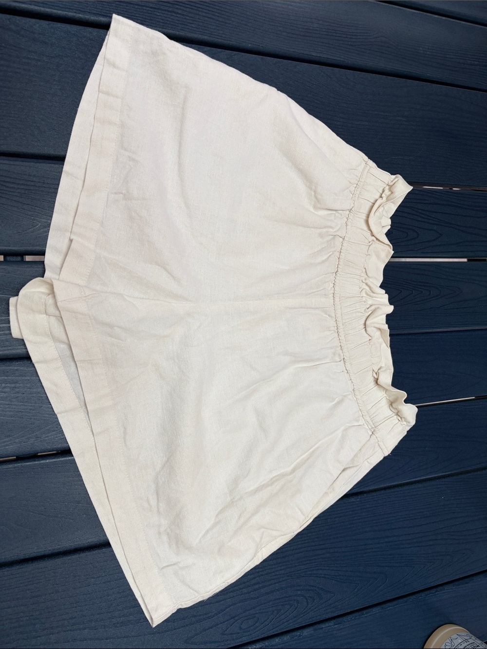 Express High-Waist Cream Elastic Shorts